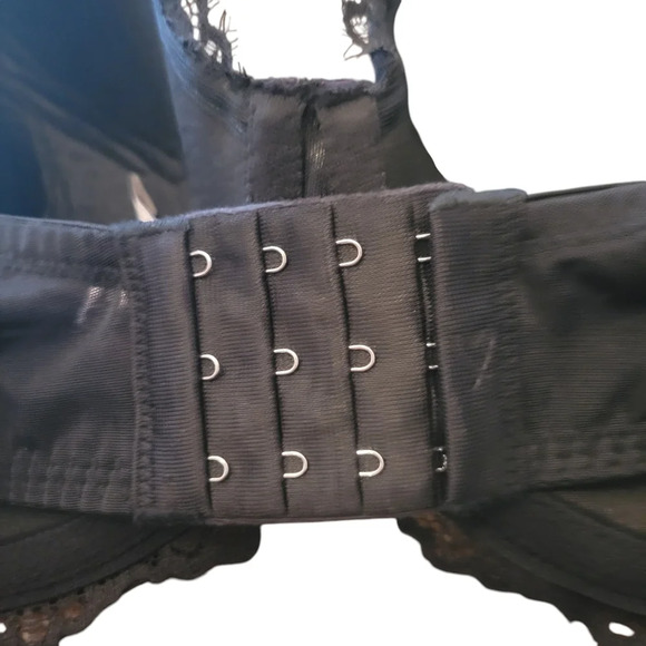 Victoria's Secret Dream Angels Lined Demi Lace Fur Trim Black Bra Size 36DDD - Picture 6 of 10